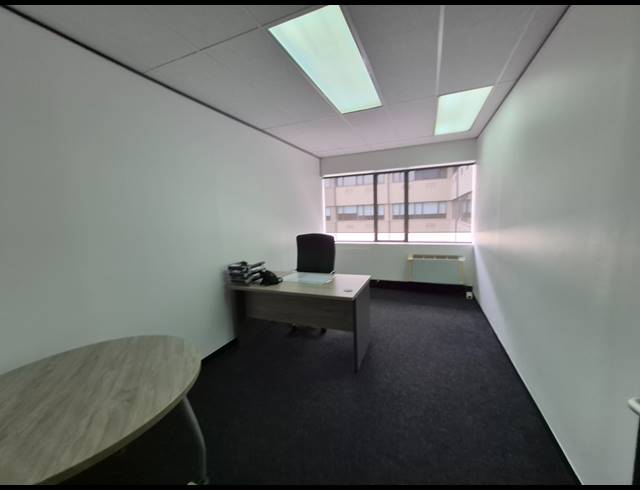 555M² OFFICE TO LET IN ILLOVO